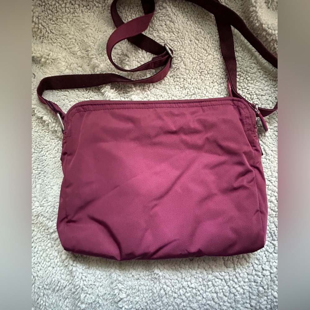 Vera Bradley canvas crossbody bag